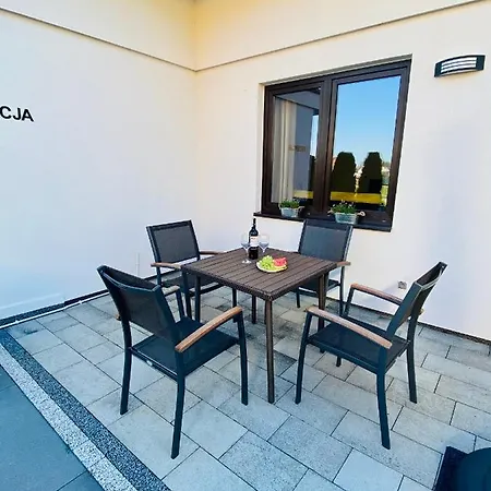 Apartamenty Rozany Ogrod Leba Exterior photo